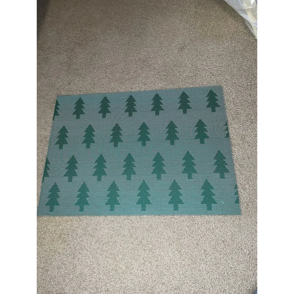 Rare Vintage Set of 6 Reversible Green Woven Christmas Tree Placemats 13x18